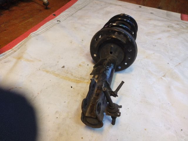 bontott FIAT 500 Jobb első Gólyaláb (Lengécsillapító, Rugó)