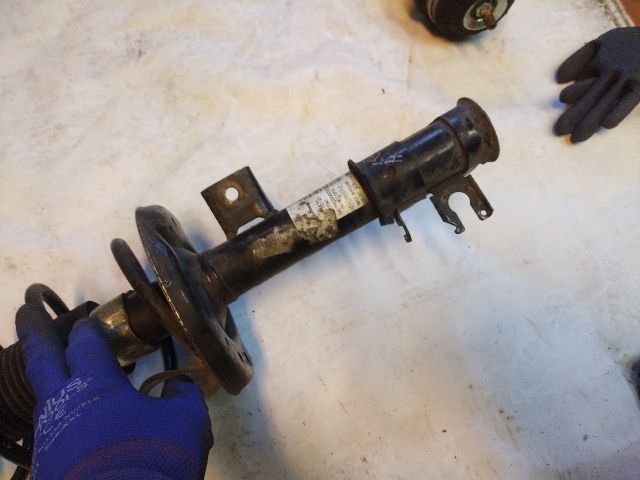 bontott FIAT 500 Jobb első Gólyaláb (Lengécsillapító, Rugó)