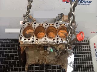 bontott FIAT 500 Motor (Fűzött blokk hengerfejjel)