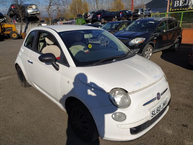 bontott FIAT 500 Motorvezérlő