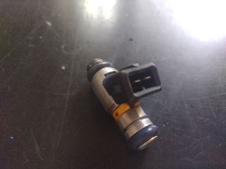 bontott FIAT 500 Porlasztó (1 db)