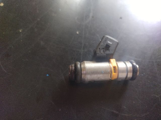 bontott FIAT 500 Porlasztó (1 db)