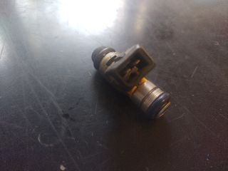 bontott FIAT 500 Porlasztó (1 db)