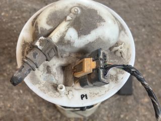 bontott FIAT 500 Üzemanyag Szivattyú