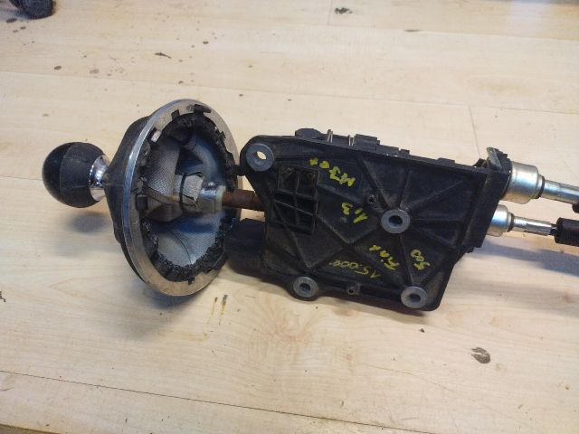 bontott FIAT 500 Váltó Kulissza