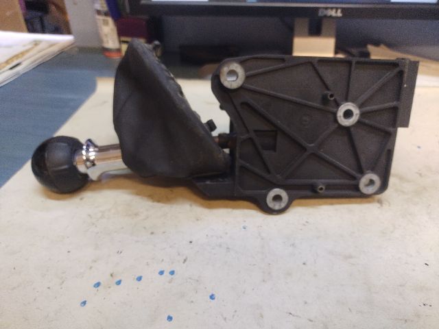 bontott FIAT 500 Váltó Kulissza