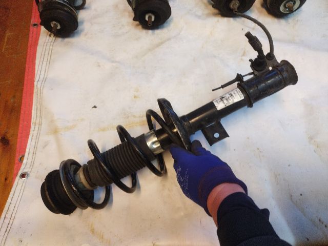 bontott FIAT 500 Bal első Gólyaláb (Lengécsillapító, Rugó)