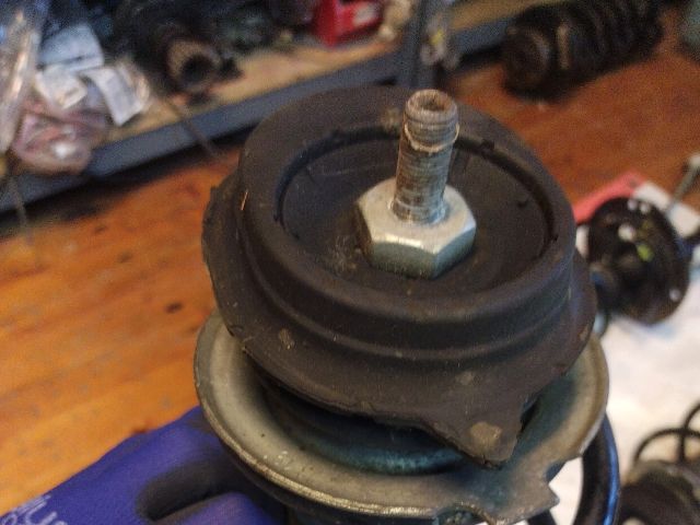 bontott FIAT 500 Bal első Gólyaláb (Lengécsillapító, Rugó)