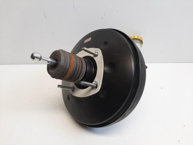 bontott FIAT 500 Fékrásegítő