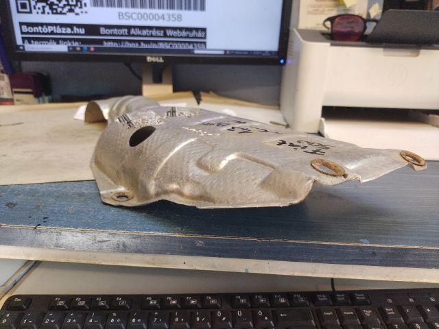 bontott FIAT 500 Katalizátor Hővédő Lemez