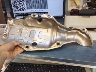 bontott FIAT 500 Katalizátor Hővédő Lemez