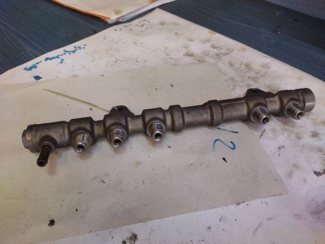 bontott FIAT 500 Közösnyomócső