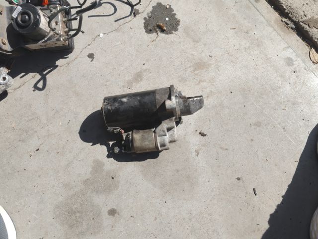 bontott FIAT 500 Önindító