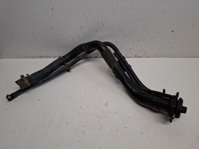 bontott FIAT 500 Tankbetöltő Cső (Fém)