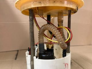 bontott FIAT 500 Üzemanyag Szivattyú