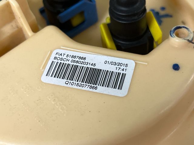 bontott FIAT 500 Üzemanyag Szivattyú