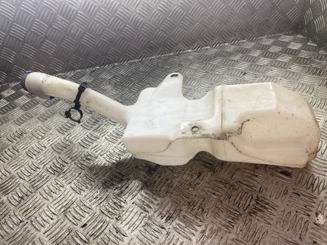 bontott FIAT 500 Ablakmosó Tartály