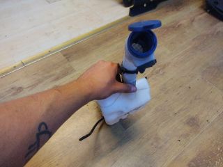 bontott FIAT 500 Ablakmosó Tartály