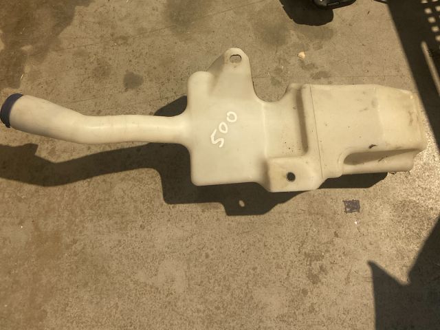 bontott FIAT 500 Ablakmosó Tartály