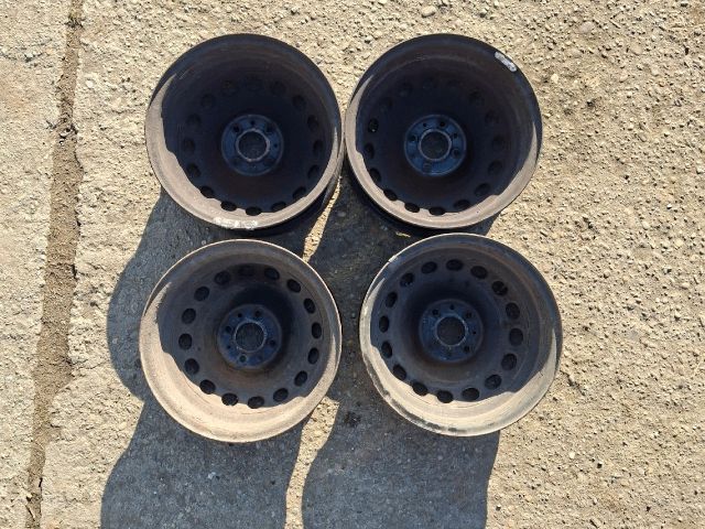 bontott FIAT 500 Acélfelni (1 db)