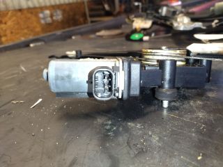 bontott FIAT 500 Bal első Ablakemelő Szerkezet (Elektromos)