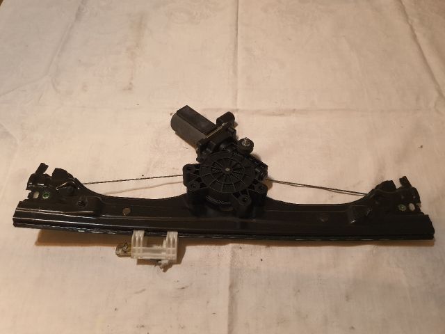 bontott FIAT 500 Bal első Ablakemelő Szerkezet (Elektromos)