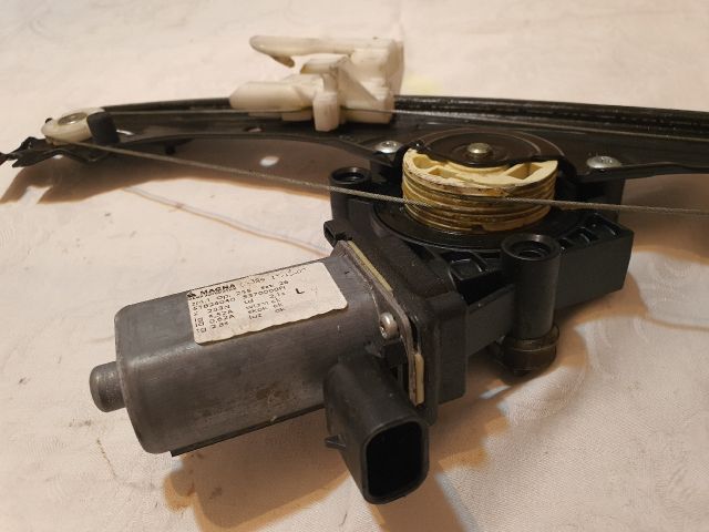 bontott FIAT 500 Bal első Ablakemelő Szerkezet (Elektromos)