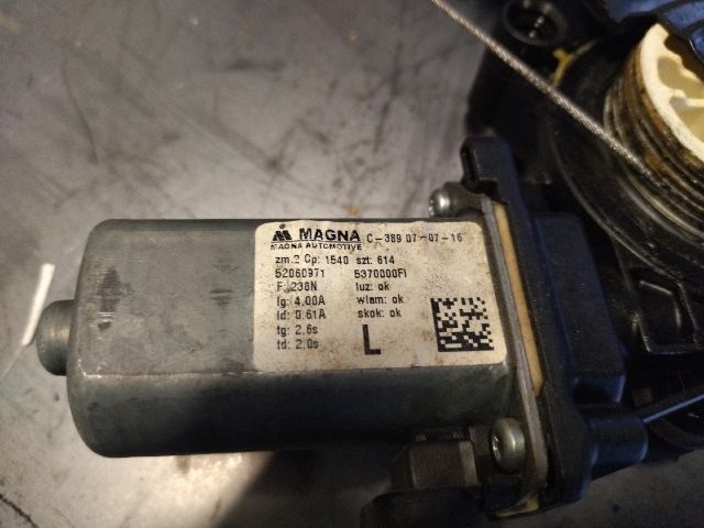 bontott FIAT 500 Bal első Ablakemelő Szerkezet (Elektromos)