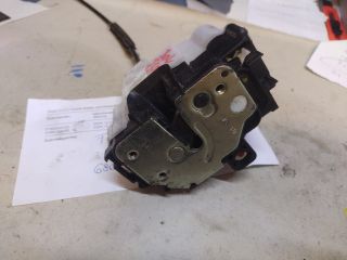 bontott FIAT 500 Bal első Ajtózár