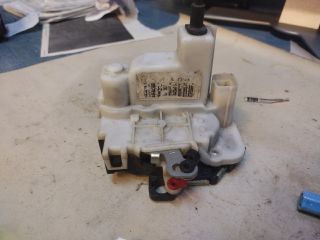 bontott FIAT 500 Bal első Ajtózár