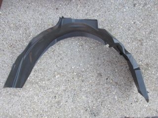 bontott FIAT 500 Bal első Dobbetét (Kerékjárati, Műanyag)