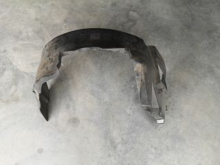 bontott FIAT 500 Bal első Dobbetét (Kerékjárati, Műanyag)