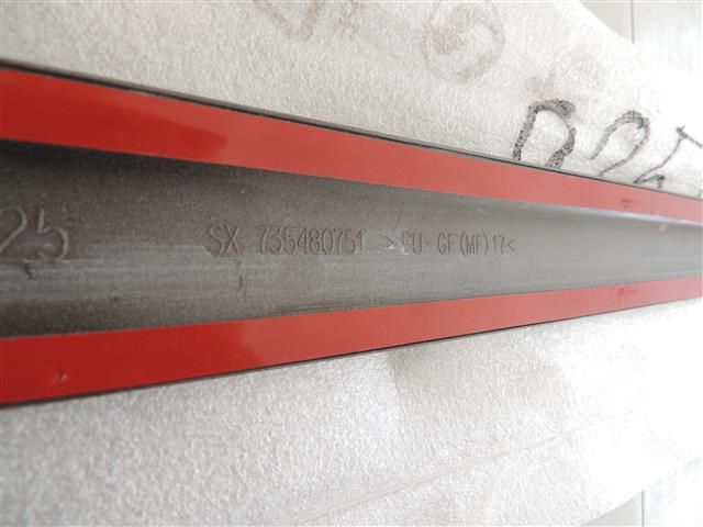 bontott FIAT 500 Bal első Lökhárító Díszléc