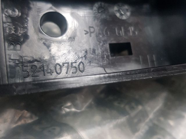 bontott FIAT 500 Bal első Lökhárító Tartó (Műanyag)