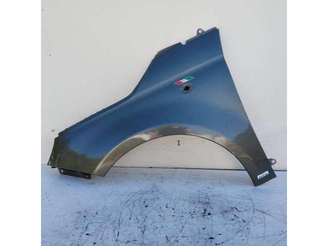 bontott FIAT 500 Bal első Sárvédő