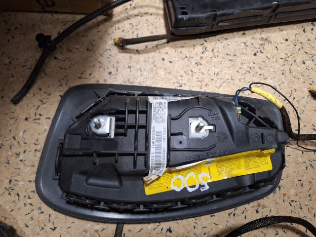 bontott FIAT 500 Bal Függönylégzsák és Oldallégzsák