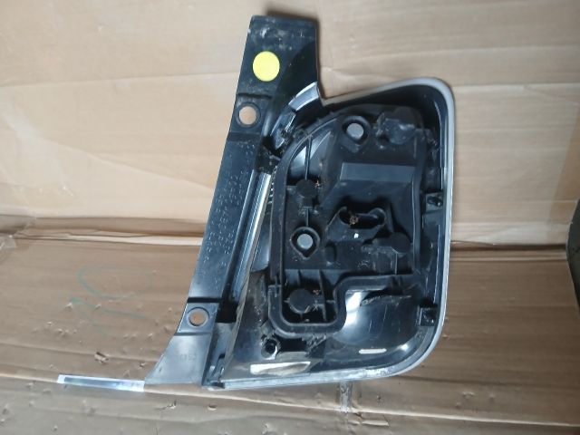 bontott FIAT 500 Bal Hátsó Lámpa