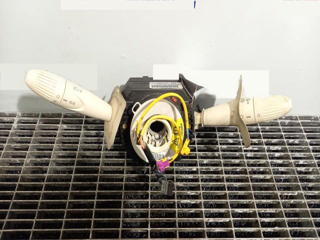 bontott FIAT 500 Bal Kormánykapcsoló Irányjelző