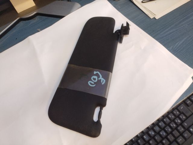 bontott FIAT 500 Bal Napellenző