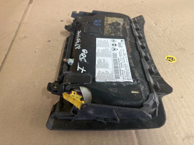 bontott FIAT 500 Bal Térdlégzsák