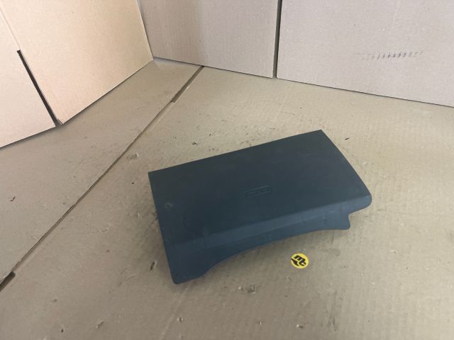 bontott FIAT 500 Bal Térdlégzsák