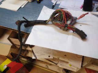 bontott FIAT 500 Biztosítéktábla Utastér