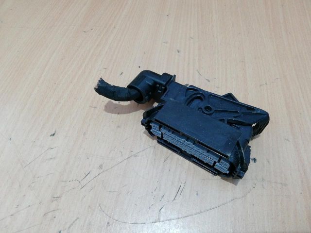 bontott FIAT 500 Csatlakozó