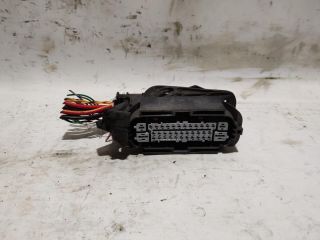 bontott FIAT 500 Csatlakozó