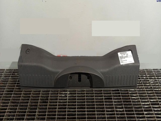 bontott FIAT 500 Csomagtérajtó Díszléc