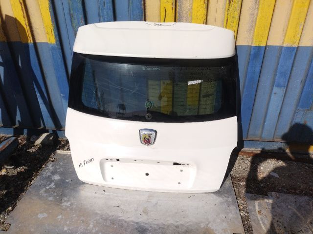 bontott FIAT 500 Csomagtérajtó (Üres lemez)