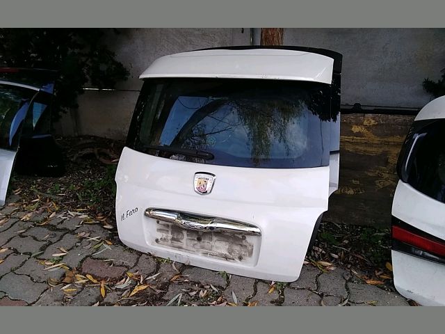 bontott FIAT 500 Csomagtérajtó (Üres lemez)