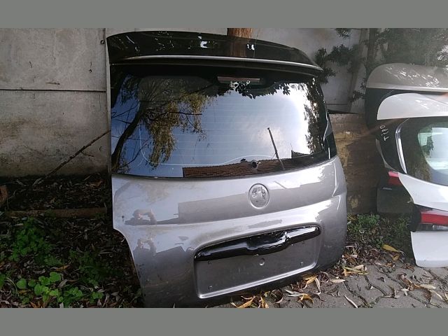 bontott FIAT 500 Csomagtérajtó (Üres lemez)