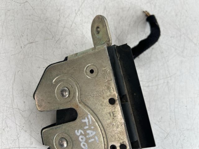 bontott FIAT 500 Csomagtérajtó Zárszerkezet