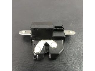 bontott FIAT 500 Csomagtérajtó Zárszerkezet